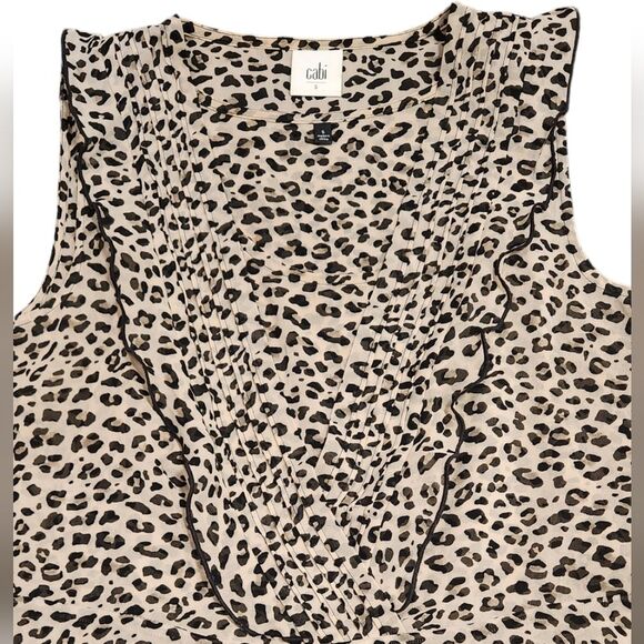 CAbi Top Flutter Blouse Ruffle Sleeveless Cheetah Animal Print Black Cream S - Picture 7 of 16